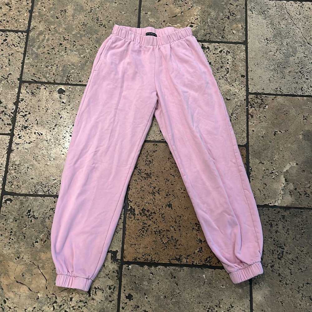 Women’s Brandy Melville pink sweatpants! Very soft